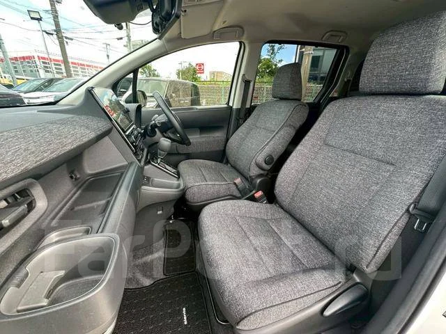 Toyota Sienta. ��������, ��������, 1.5 (120��.�.), ������, 13 000����. ��, �/�. ��� ����� �� ������������ ����