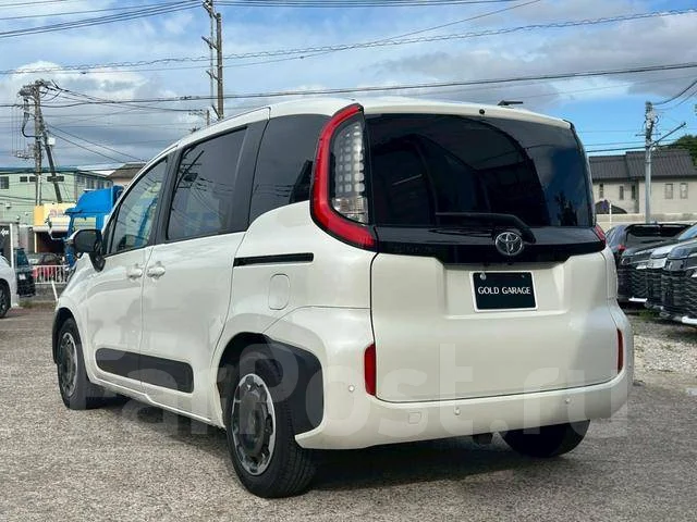 Toyota Sienta. ��������, ��������, 1.5 (120��.�.), ������, 13 000����. ��, �/�. ��� ����� �� ������������ ����
