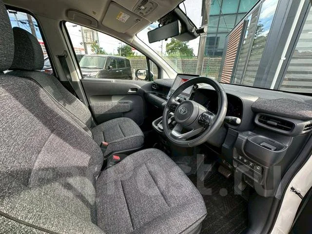 Toyota Sienta. ��������, ��������, 1.5 (120��.�.), ������, 13 000����. ��, �/�. ��� ����� �� ������������ ����