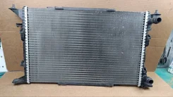 �������� ��� Audi A4 8K0121251R 8K0121251R ����