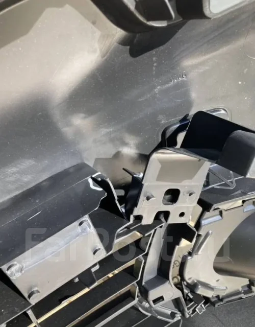������ �������� Renault Logan 2, Sandero RN04145BA ����