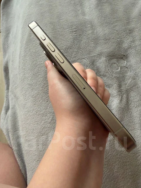 Apple iPhone 15 Pro. �/�, 512 ��, �����, 3G, 4G LTE, 5G ����