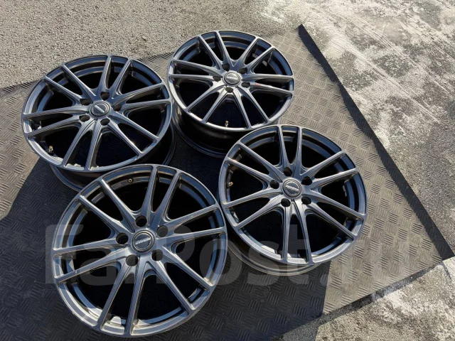 Hot Stuff Waren. 7.0x17", 5x114.3, ET38, �� 73���. ����