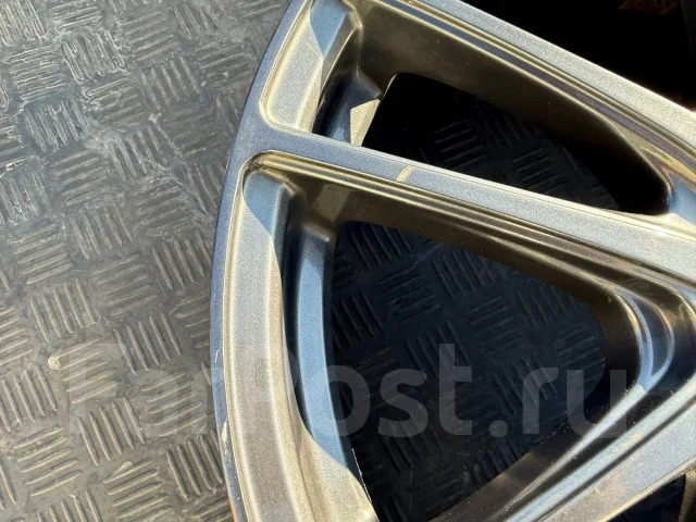 Hot Stuff Waren. 7.0x17", 5x114.3, ET38, �� 73���. ����