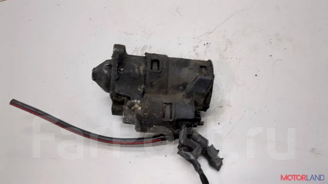 ������� Nissan Note E11 2005-2013 20861009 2330000Q0F ����