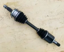 ������ Mitsubishi Pajero 3 MR453383 V6# - V7#, �������� ����� MR453383 ����