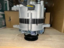 ��������� Mitsubishi Fuso Canter 6D14 / 6D15 24V 65A (��� ����������) ME037616 ����