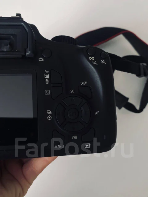 Canon EOS 4000D ����