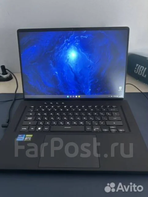 Asus ROG Zephyrus M16. 16", 4,3����, ��� 16 ��, ���� 1 024���, WiFi: 1, Bluetooth: 1, ����������� �� 10��. ����
