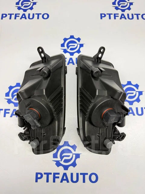 ��������������� ���� Audi A5 (2011-2016) 8T0941699C.8T0941700C ����
