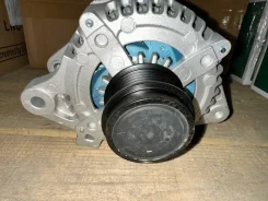 ��������� Toyota 3RZ (4 ��������) 27060-75280 3RZFE 2RZFE 12V-130A ����