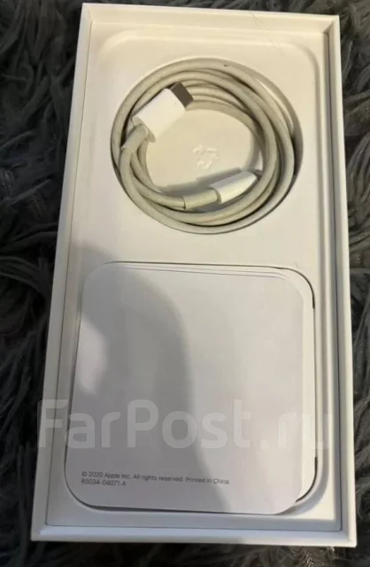 Apple iPhone 12. �/�, 64 ��, �����, NFC ����