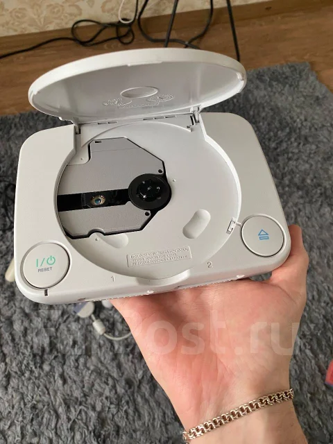 Sony PlayStation One ����