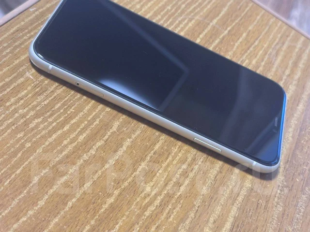 Apple iPhone 11. �/�, 128 ��, �����, 3G, 4G LTE ����