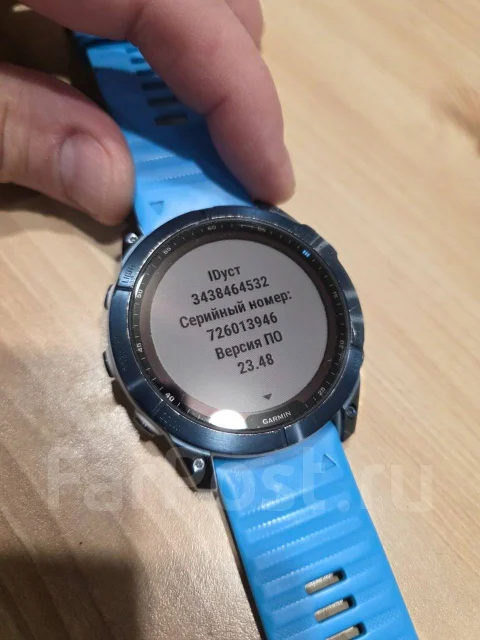 Garmin Fenix 7X. GPS, NFC, SIM-�����, IP67 ����