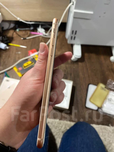Apple iPhone 8 Plus. �/�, 256 ��, �������, 4G LTE ����