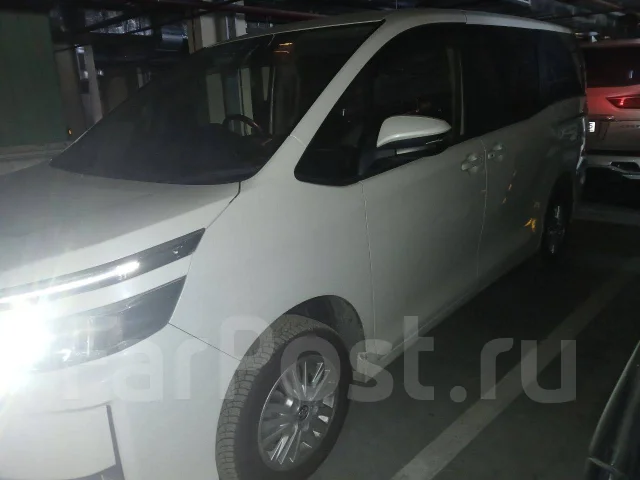 Toyota Voxy. ��������, ��������, 2.0 (152��.�.), ������, 126 000����. �� ����