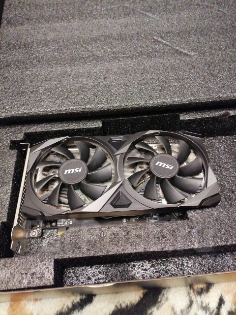 GeForce RTX 3050 ����