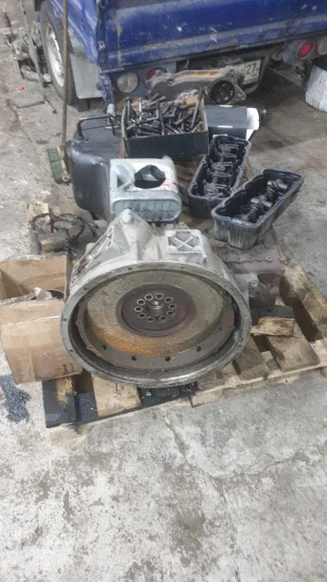 Nissan Diesel ����
