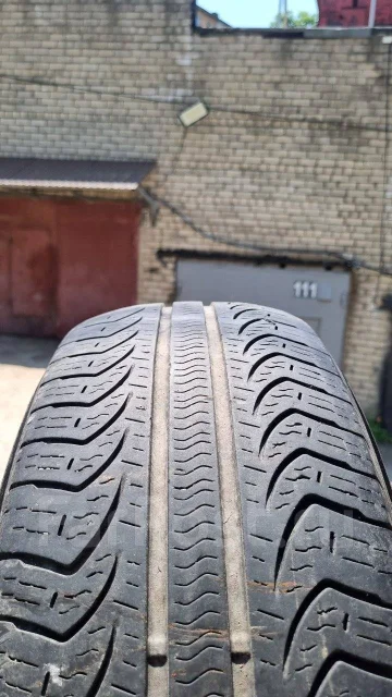 Pirelli P4 Four Seasons. �����������, 2014 ���, �/�, ����� 20 % ����