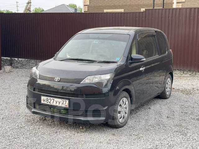 Toyota Spade. �������, 4wd, 0.1 (109��.�.), ������ ����