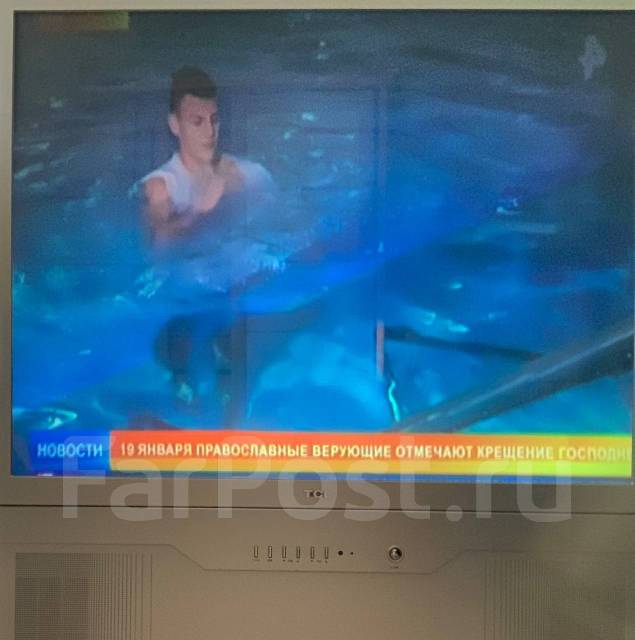 TCL. LCD (��) ����
