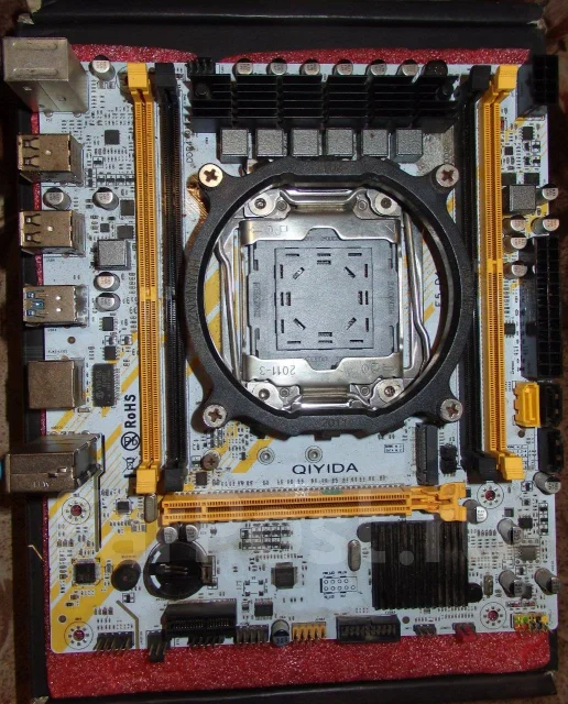 LGA2011-3 ����