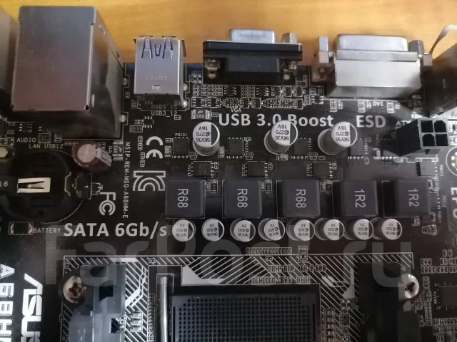 Socket FM2 ����
