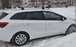 Kia Ceed. SW ����