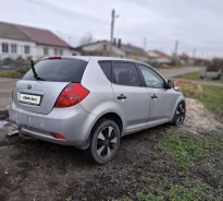 Kia Ceed ����