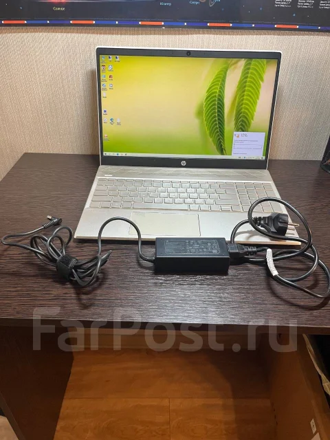 HP Pavilion 15-cs0016ur. 15", 1,6����, ��� 8 ��, ���� 1 128���, WiFi: 1, Bluetooth: 1 ����