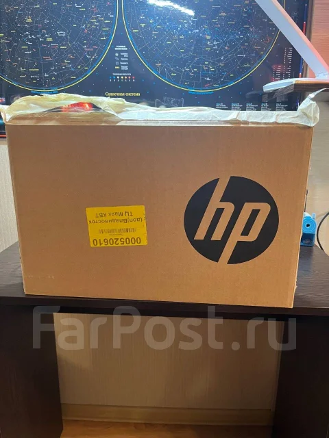 HP Pavilion 15-cs0016ur. 15", 1,6����, ��� 8 ��, ���� 1 128���, WiFi: 1, Bluetooth: 1 ����