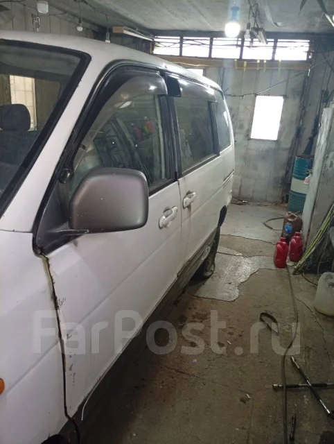 Toyota Noah. CR50 ����
