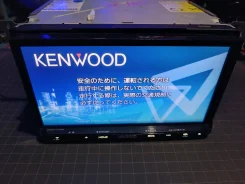 Kenwood MDV-X702 ����