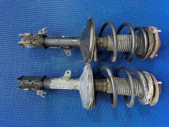������ �������� � ����� ���� Toyota Harrier MCU15 48510-49245 ����