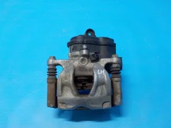 ��������� ������� ������ ����� Audi A4 (B9) 2015-2020 8W0615403 ����