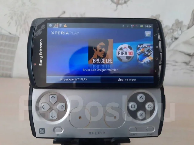 Sony Ericsson Xperia Play. �/�, ������, 3G ����