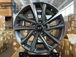 Hyundai. 7.0x17", 5x114.3, ET45, �� 67,1���. ����
