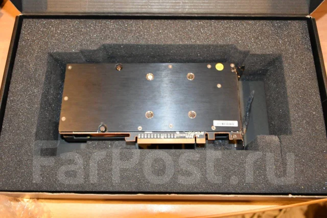 Radeon RX 5700 XT ����