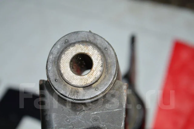 ����� �������� ������ Honda 51350-SYY-010 ����
