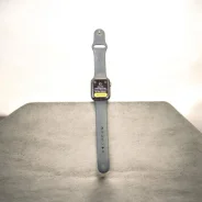 Apple Watch SE. GPS, NFC, IP67 ����