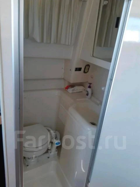 Bayliner. 2000 ���, ����� 8,5��., ��������� ������������, 250��.�., ������ ����