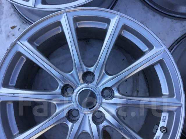 Bridgestone. 8.0x18", 5x114.3, ET45, �� 60,1���. ����