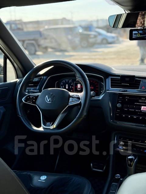 Volkswagen Tiguan. �������, 4wd, 2.0 (180��.�.), ������, 79 234����. �� ����