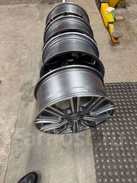 Lexus. x20", 5x150 ����
