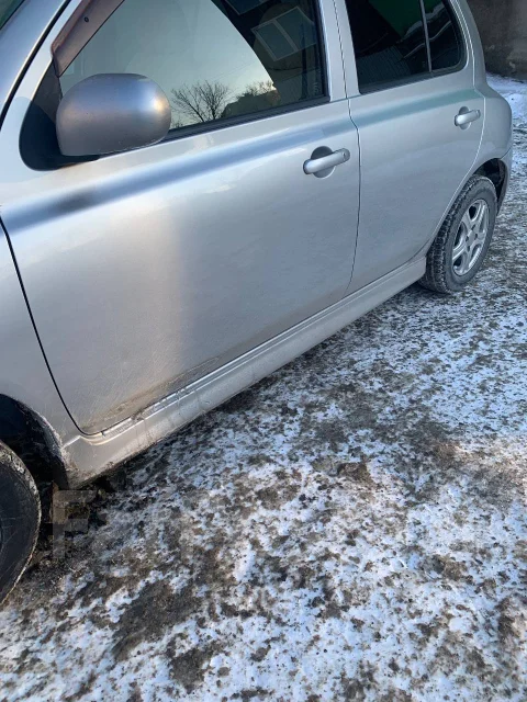 Nissan March. �������, ��������, 1.4 (98��.�.), ������, 196 000����. �� ����