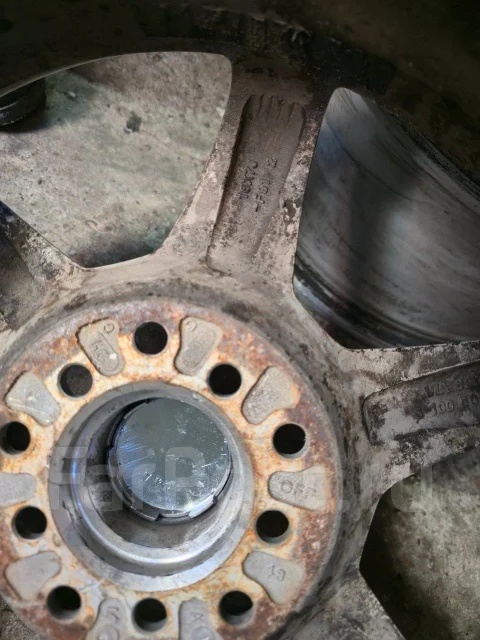 Rial Giro. 7.0x16", 5x100, 5x114.3, ET48, �� 72,6���. ����