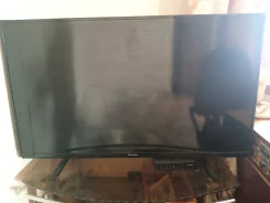 Panasonic TX-40FSR500. LCD (��) ����