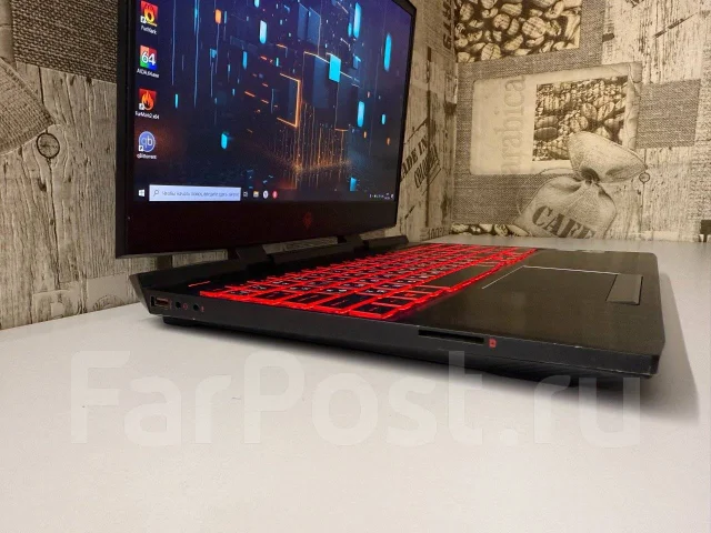 HP Omen. 15.6", 3,4����, ��� 16 ��, ���� 512���, WiFi: 1, Bluetooth: 1, ����������� �� 2��. ����