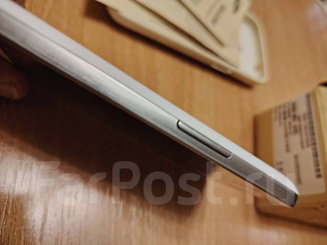 Samsung Galaxy Star Advance. �/�, 512 ��, �����, Dual-SIM ����